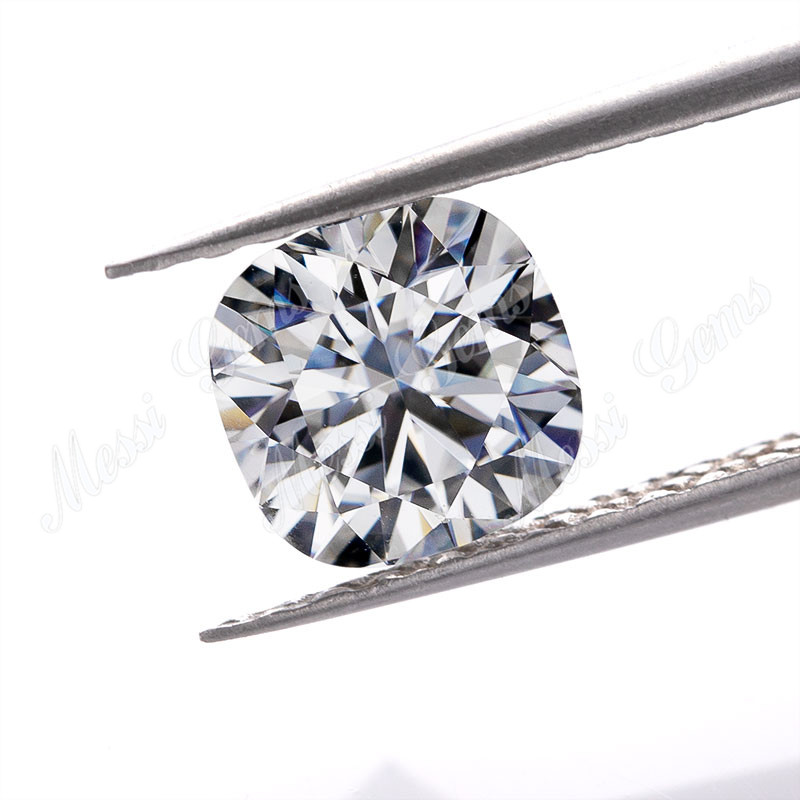 Piedra preciosa de diamante moissanite sintético de talla cojín EF color VVS EX2